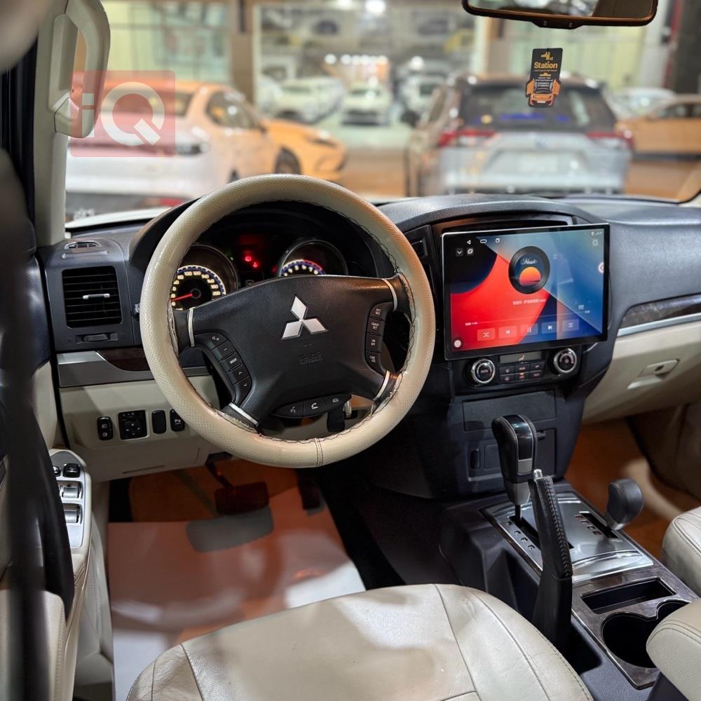 ميتسوبيشي باجيرو